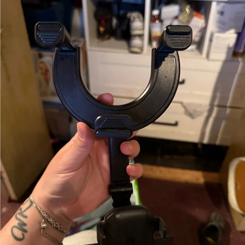 Universal Black Car Phone Mount